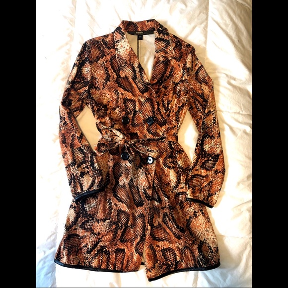 Python Snake Print Trench Coat - Picture 1 of 3